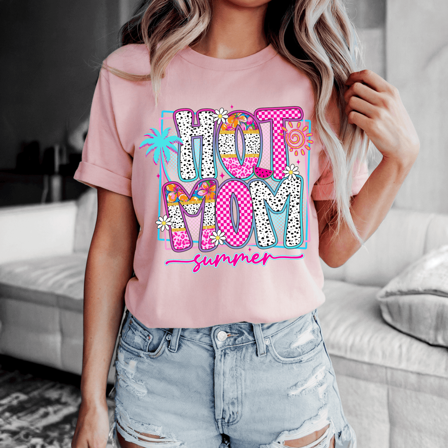 HOT MOM SUMMER - T-Shirt