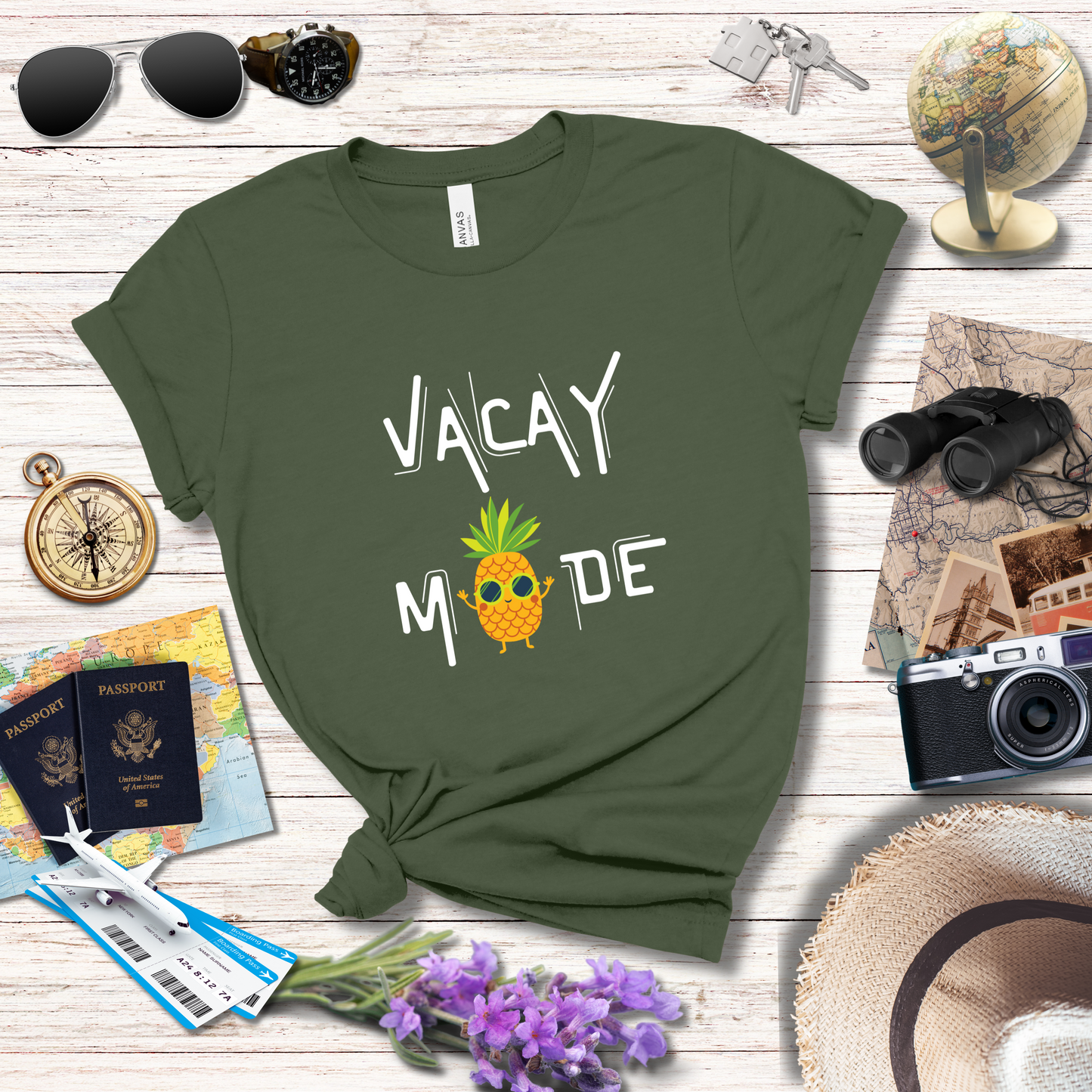 VACAY DAY - PINEAPPLE - T-Shirt