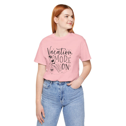 VACATION MODE ON - T-Shirt