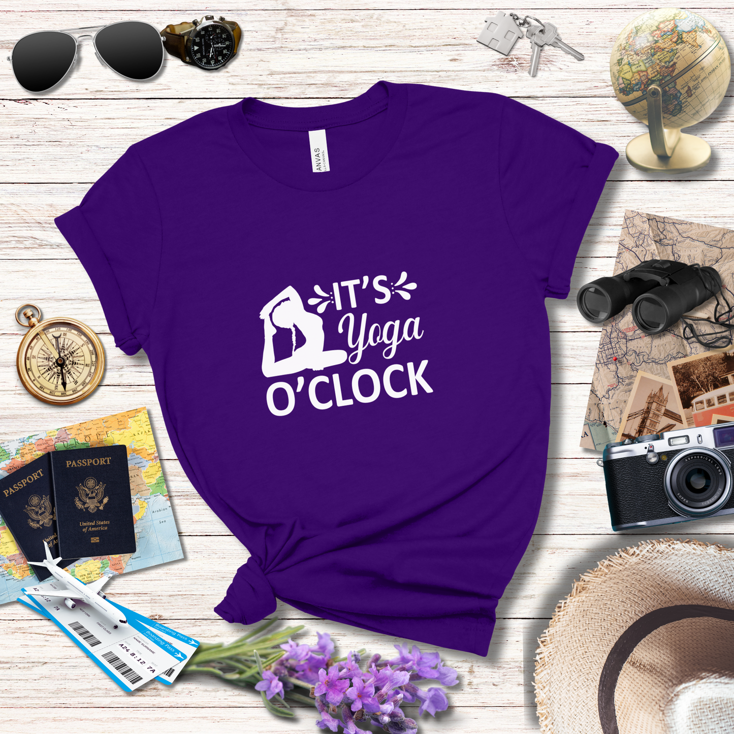 IT'S YOGA O'CLOCK  - T-Shirt